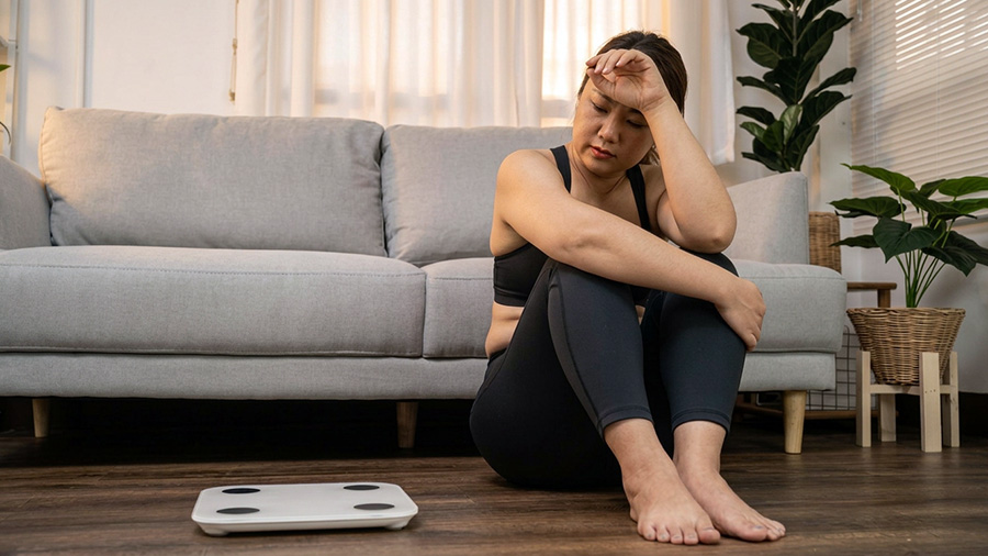 weight loss plateau scale not losing weight